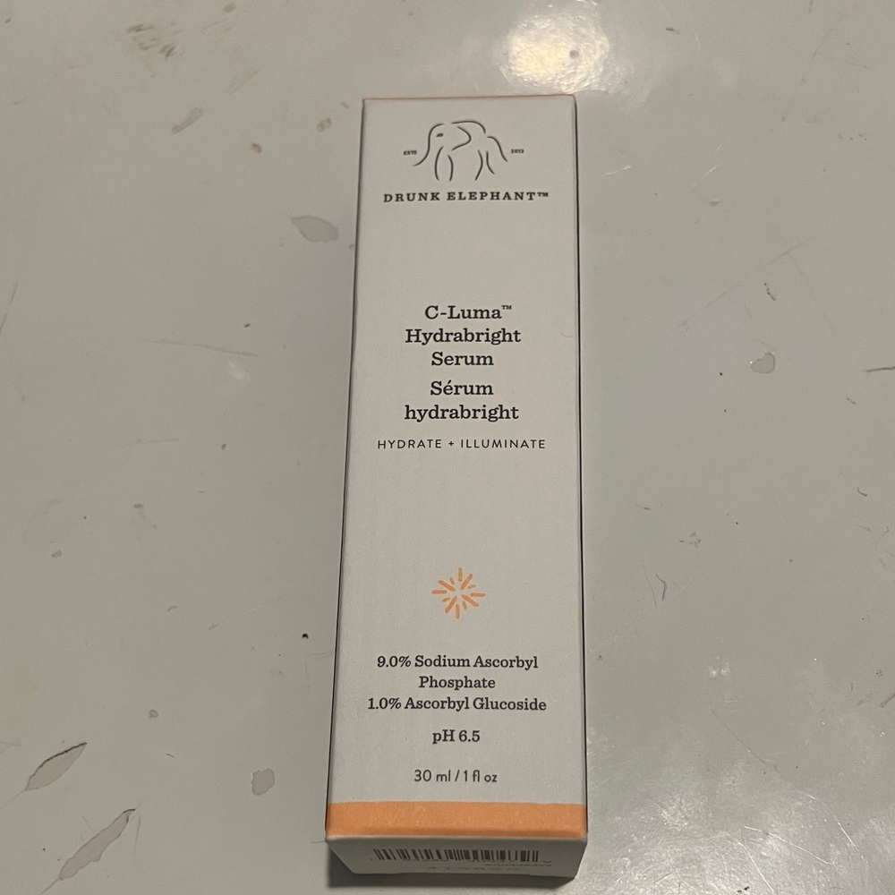 Drunk Elephant C-Luma Hydrabrigh Serum - White and Black